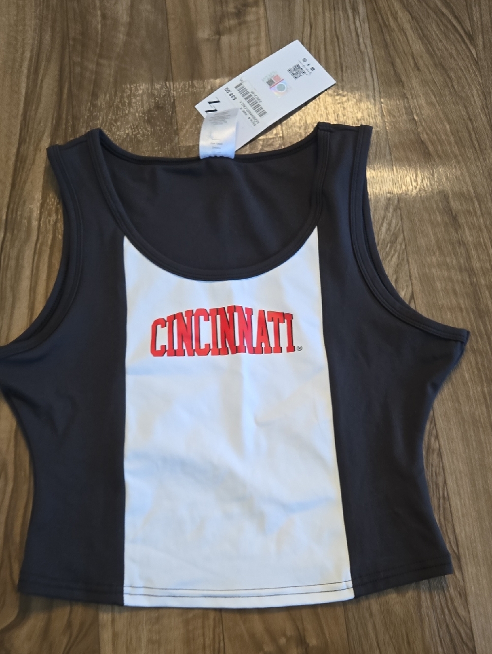 Cincinnati Colorblock Athletic Crop Sports Bra - Black & White